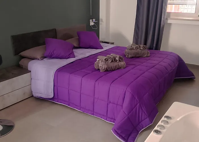 Liefdeshotel Oasi Di Relax Con Jacuzzi Privata