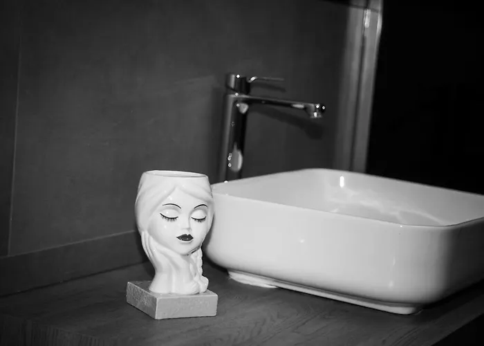 Liefdeshotel Oasi Di Relax Con Jacuzzi Privata Giardini-Naxos