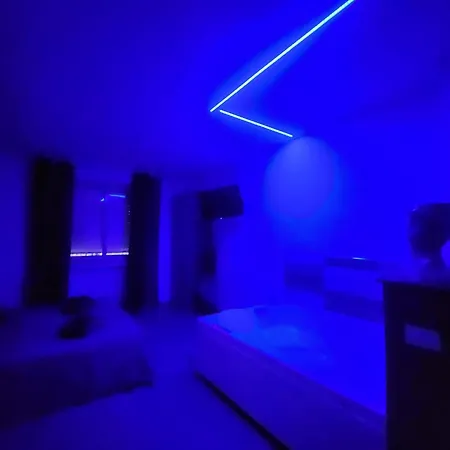 Oasi Di Relax Suite Con Jacuzzi Privata * Giardini Naxos